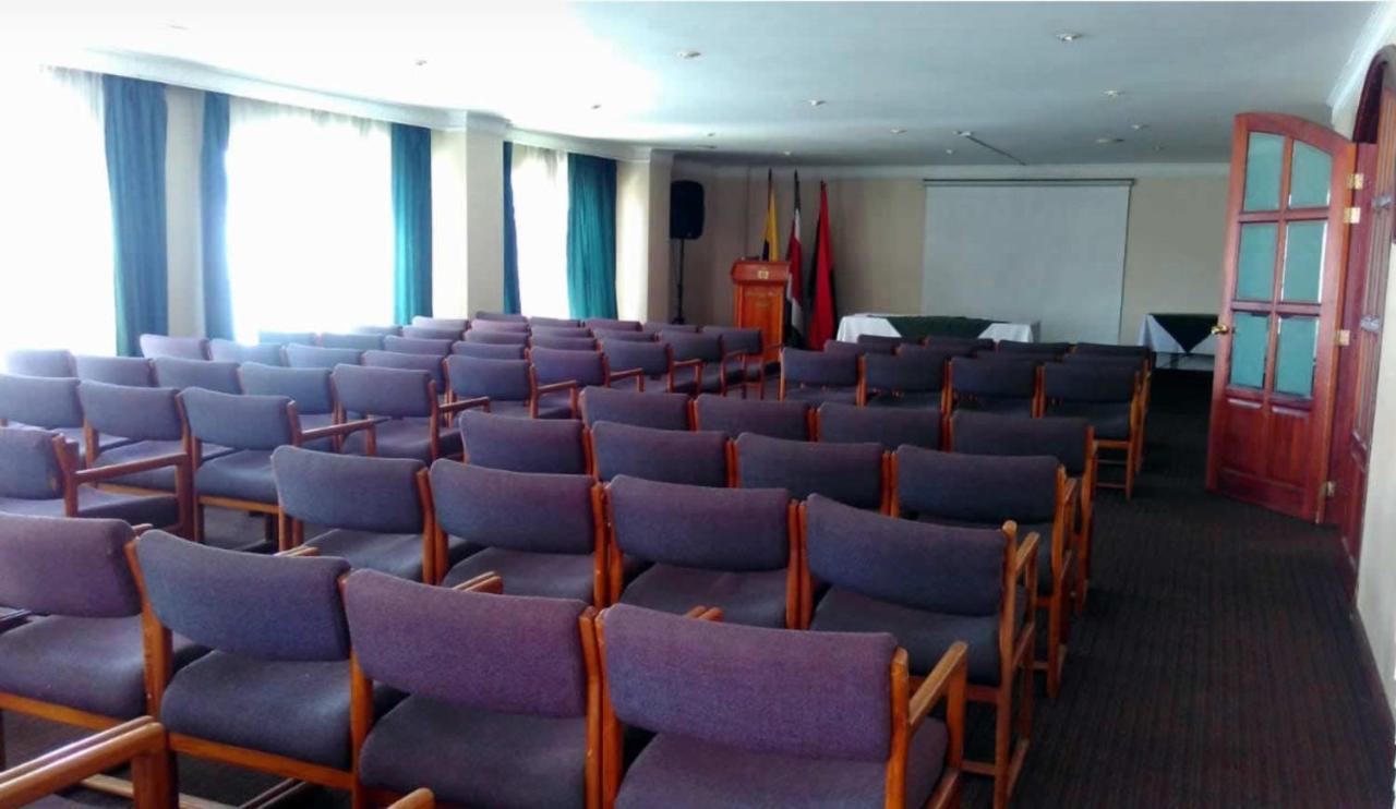 Hotel Dinastia Real Дуитама Экстерьер фото