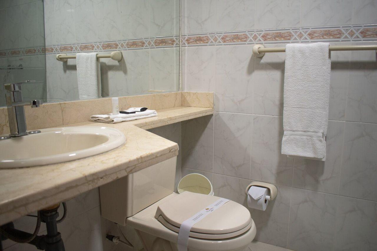 Hotel Dinastia Real Дуитама Экстерьер фото
